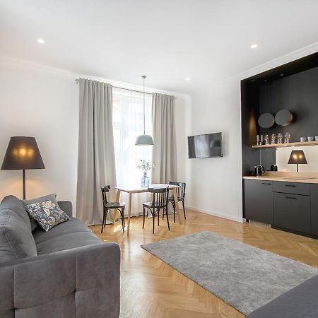 Wanderlust Apartments Krasków Eksteriør bilde