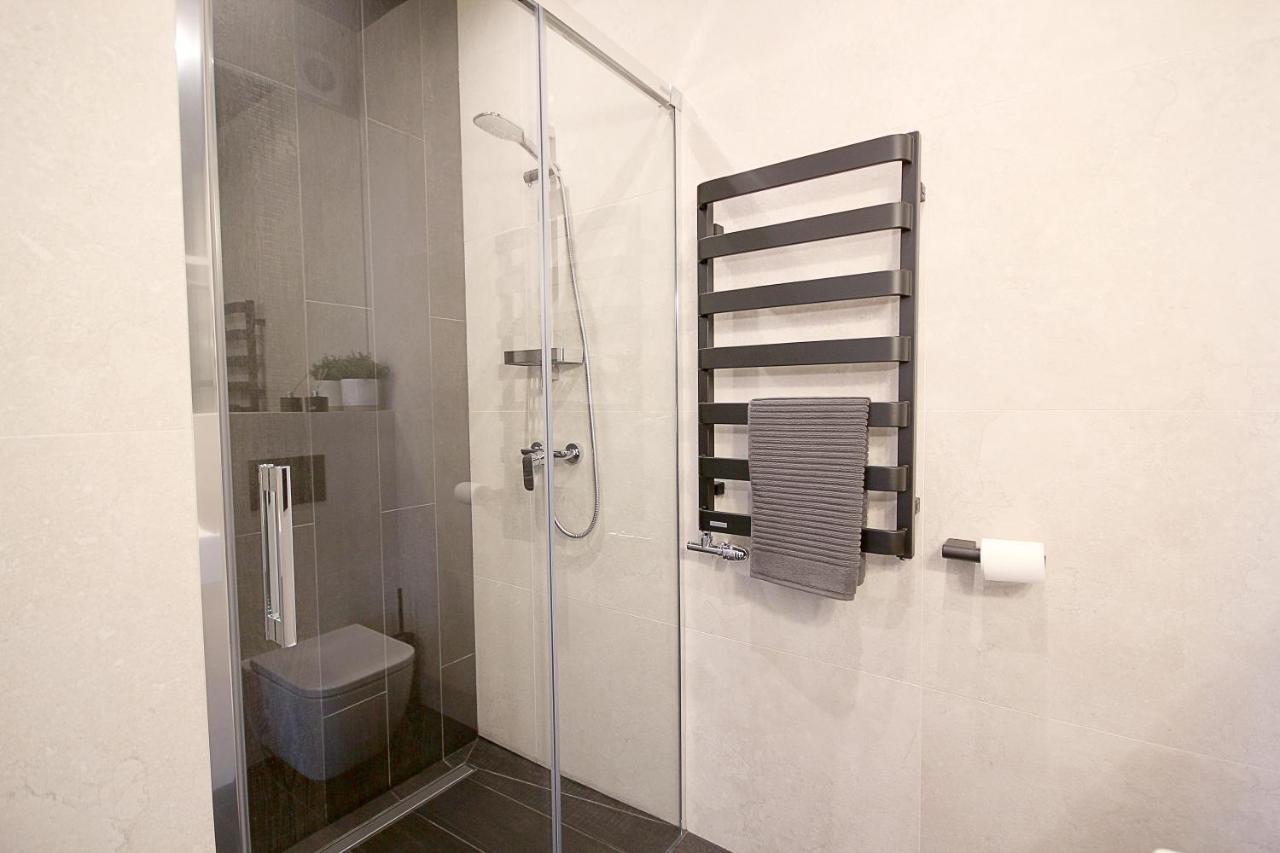 Wanderlust Apartments Krasków Eksteriør bilde