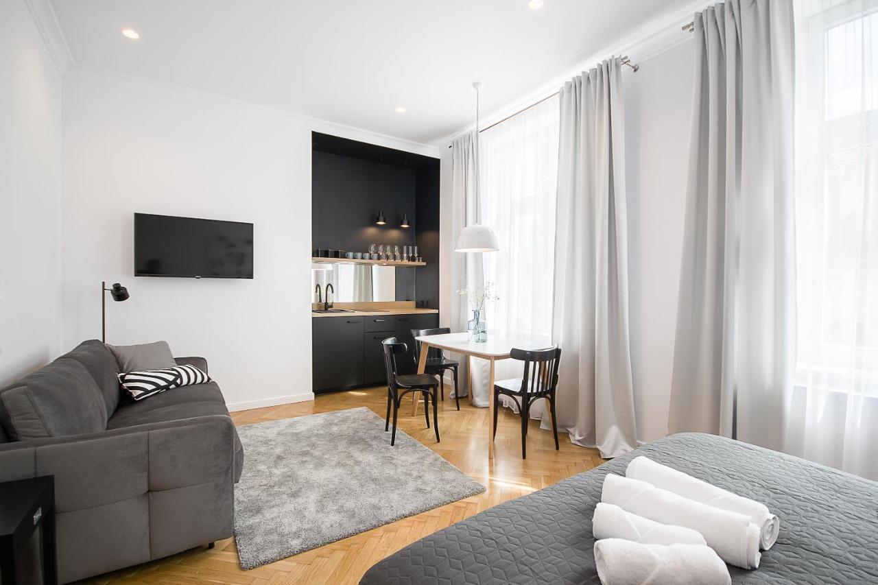 Wanderlust Apartments Krasków Eksteriør bilde